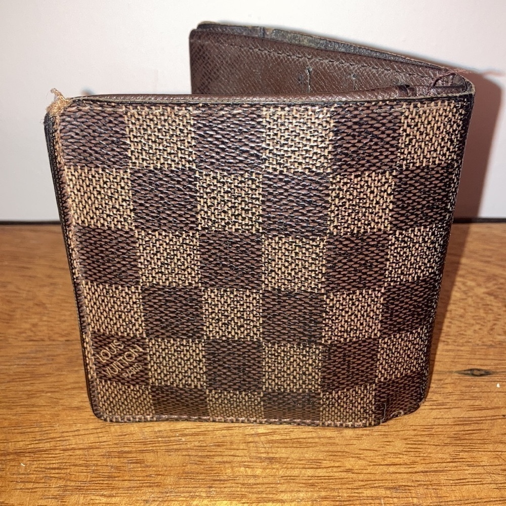 Louis vuitton damier ebene billfold wallet 6 credit card slots - Picture 4 of 5